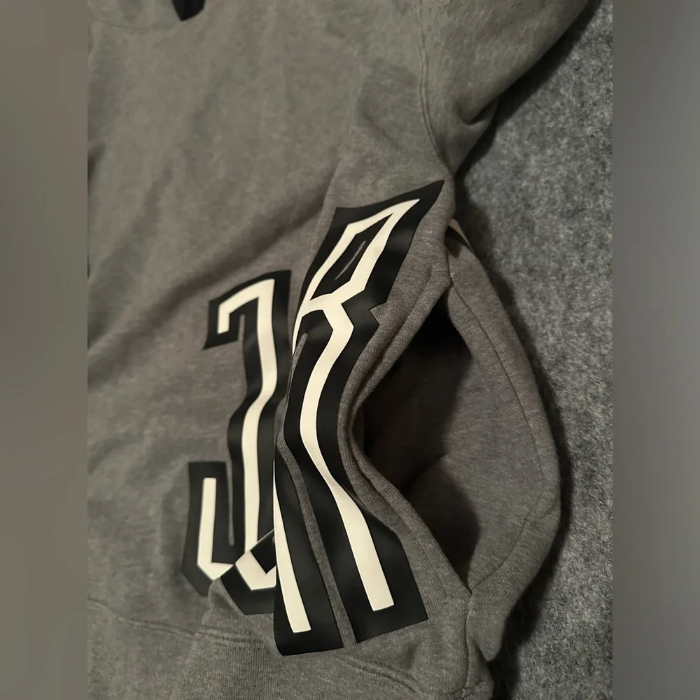 Vintage Men’s Air Jordan DNA Jumpman Logo Grey/Black/White Fleece Hoodie- Large